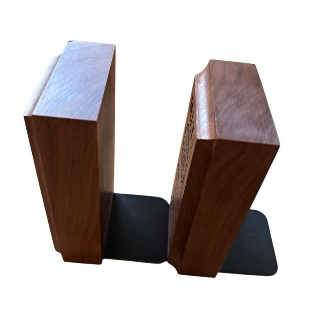 MIT Massachusetts Institute Of Technology 1980-81 Engraved Wooden Bookends - Picture 7 of 8
